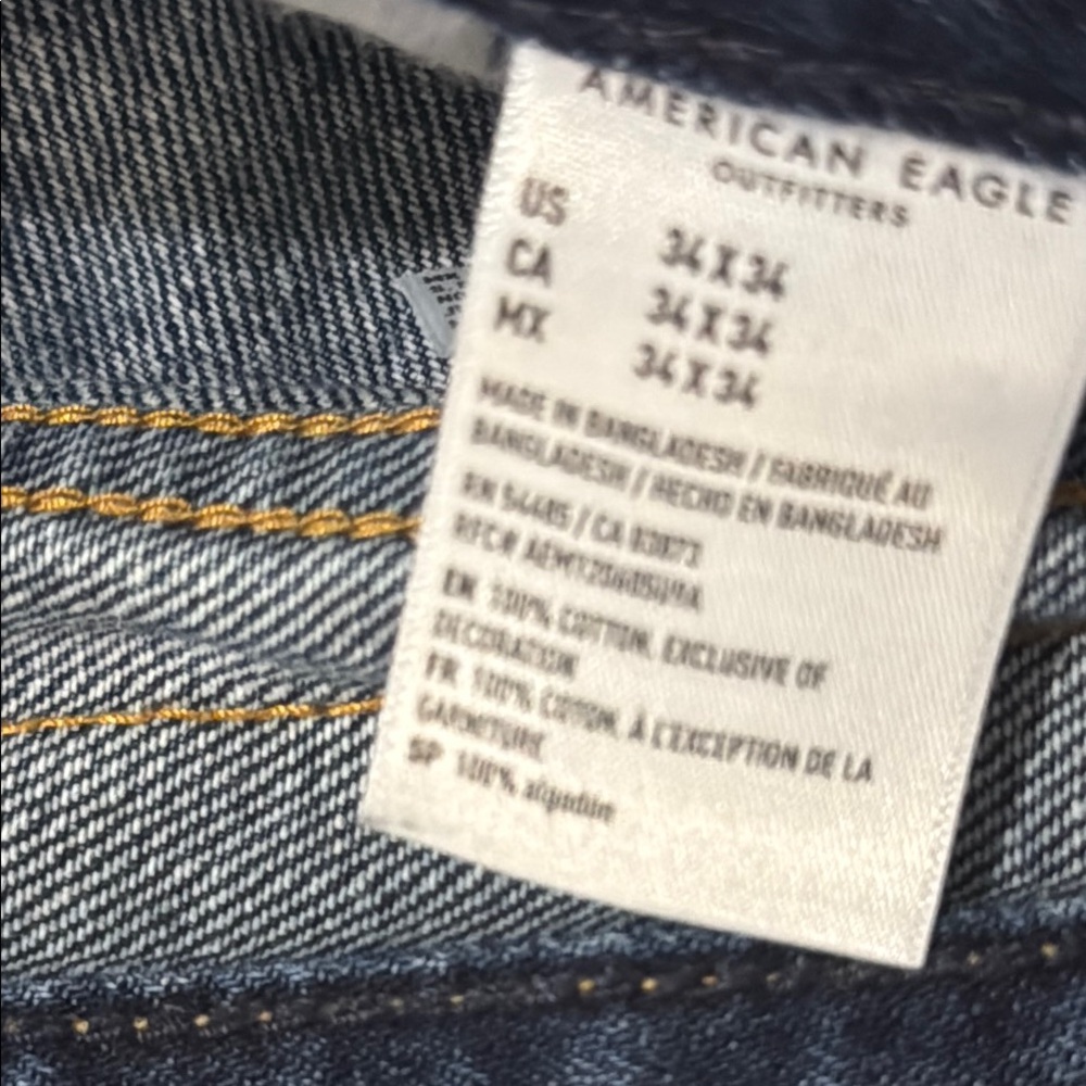 American Eagle Outfitters Classic Blue Jeans